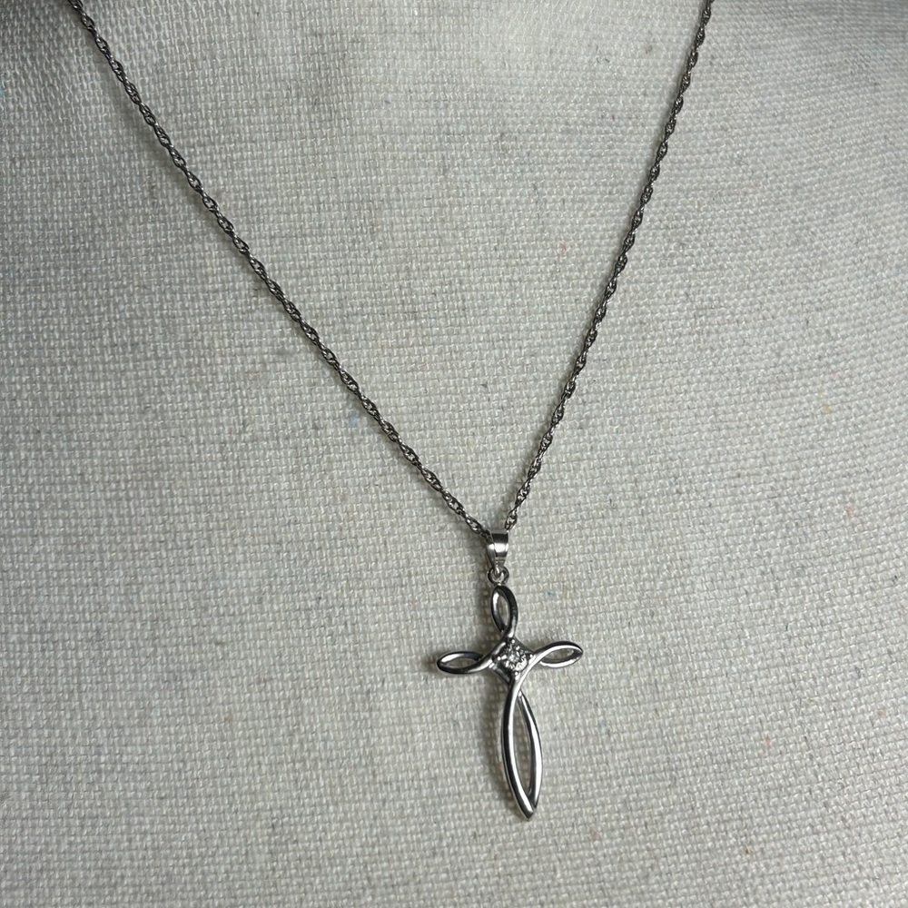925 Silver Infinity Cross Necklace with Tiny Crystal Accent Delicate 18” Chain